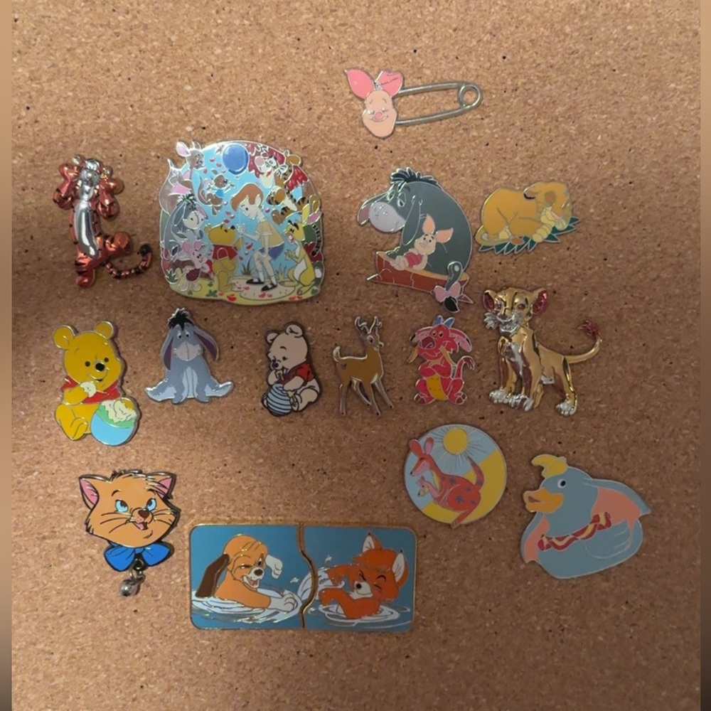 Disney Character Enamel Pin Set